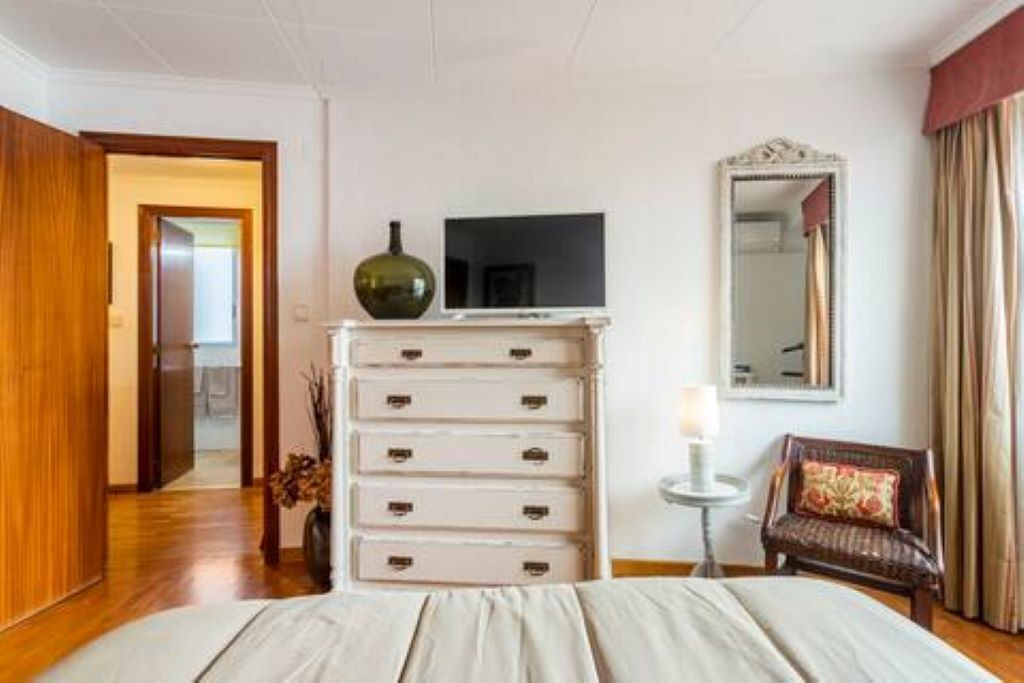 Photo of Bedroom in Alicante City Centre