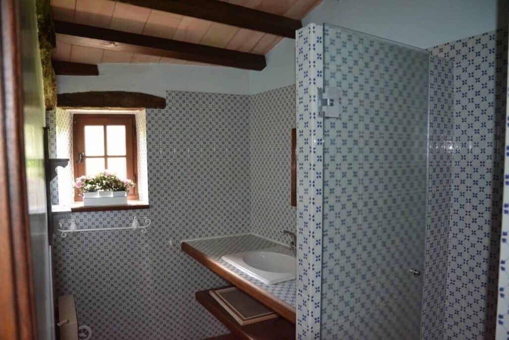 Photo of Bathroom in Montclus