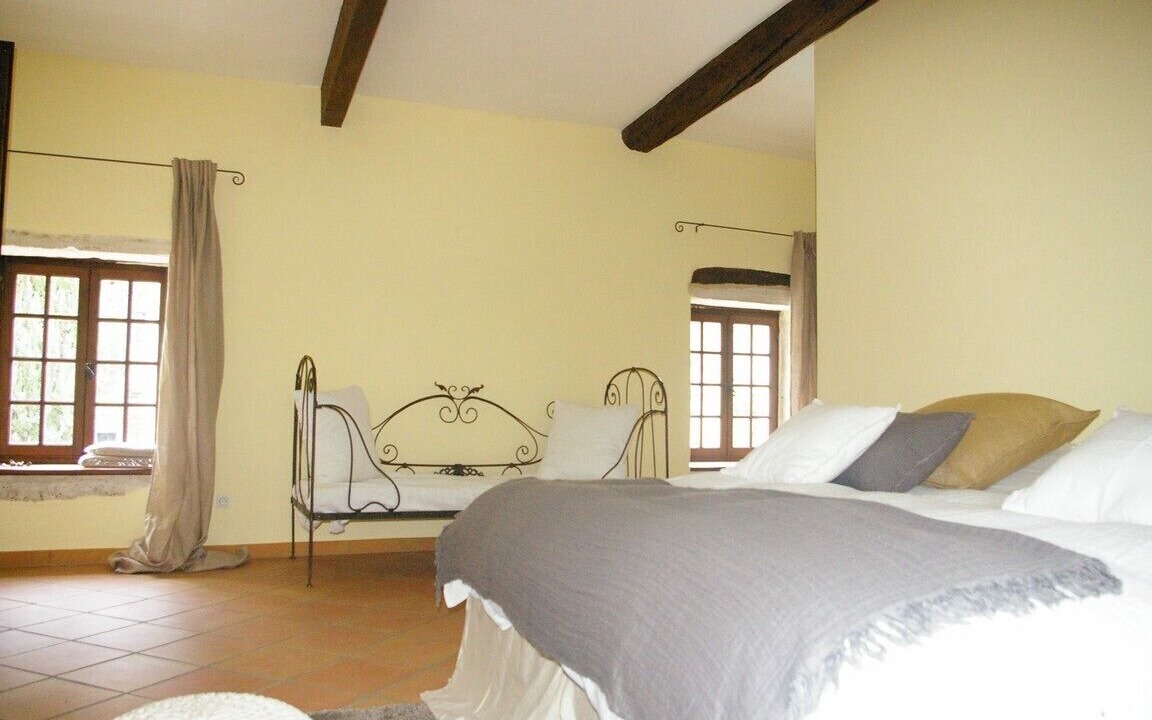Photo of Bedroom in Montclus