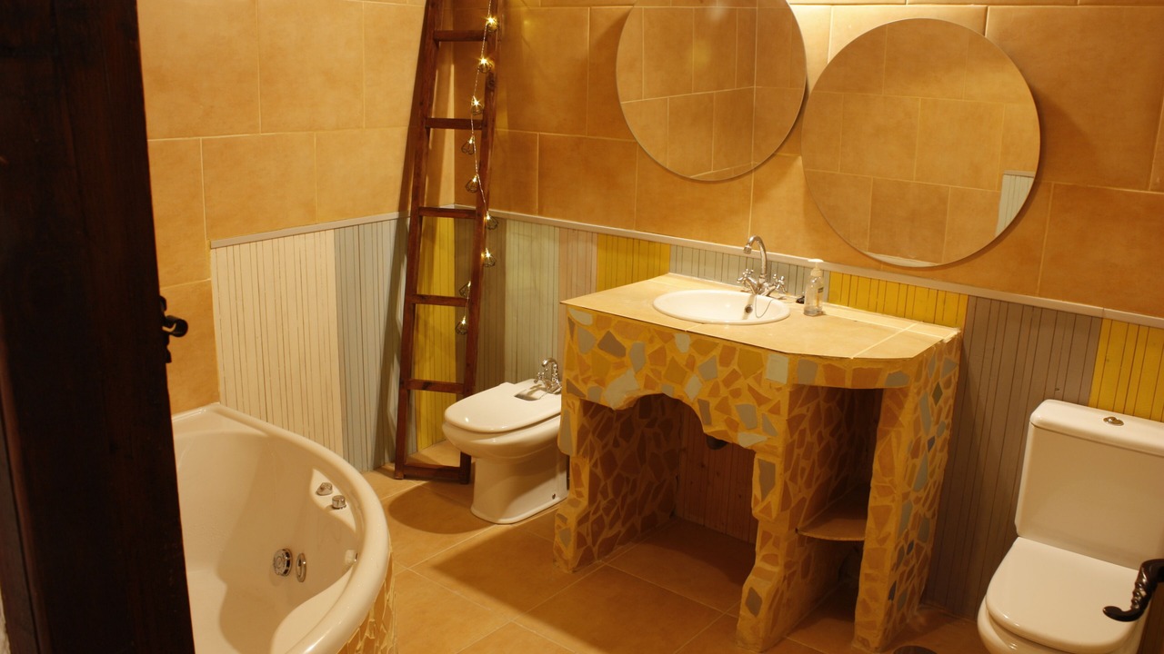 Photo of Bathroom in Buendia