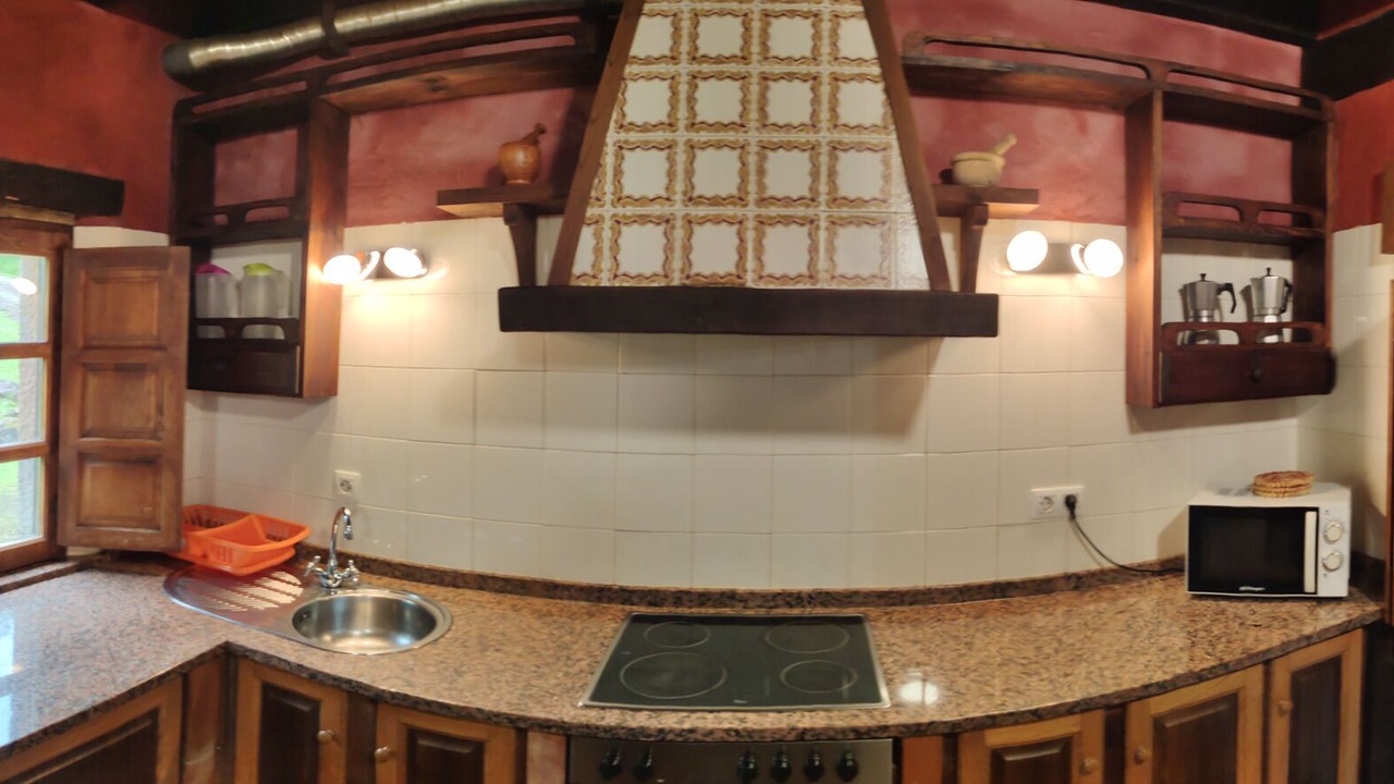 Photo of Kitchen in Entrambasaguas