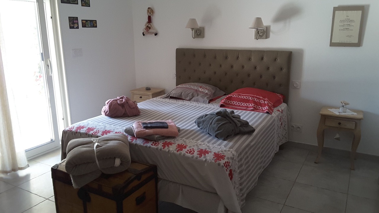 Photo of Bedroom in Saint-Maximin