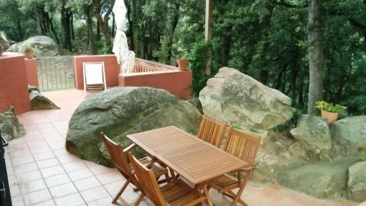 Photo of Outdoor in Darnius