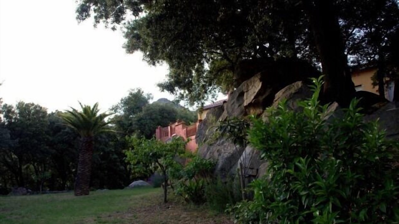 Photo of Outdoor in Darnius