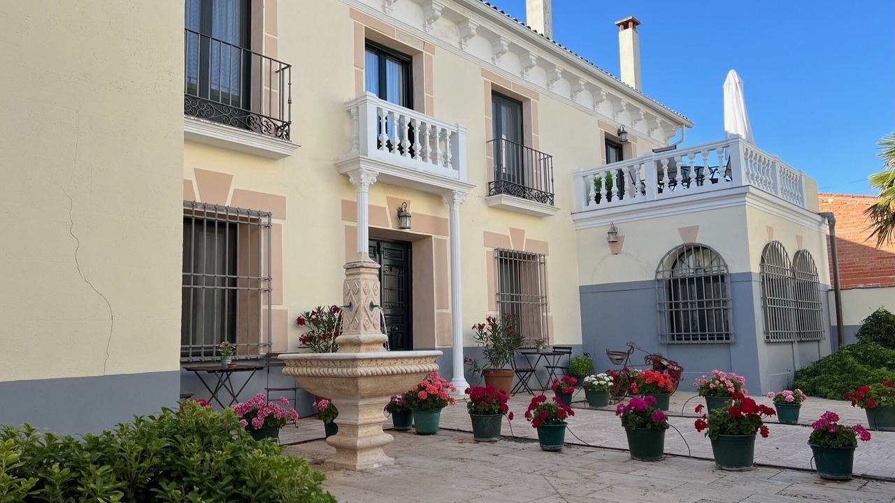 Photo of Outdoor in Ucles