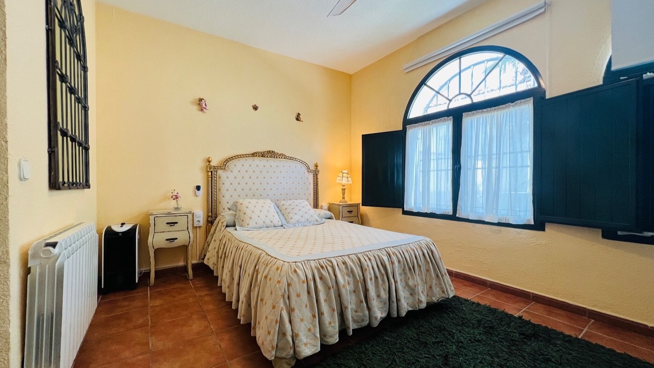 Photo of Bedroom in Ucles