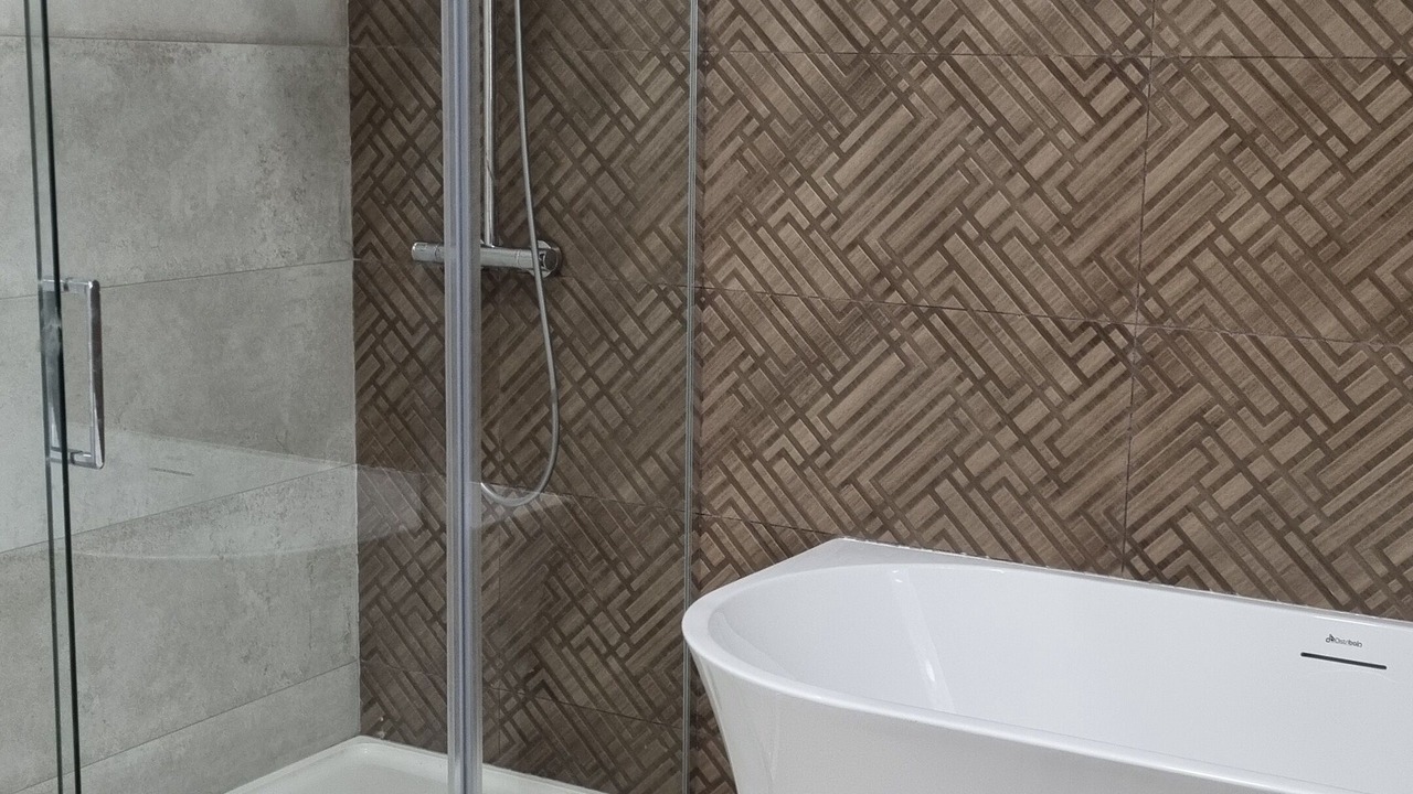 Photo of Bathroom in Ensues-la-Redonne