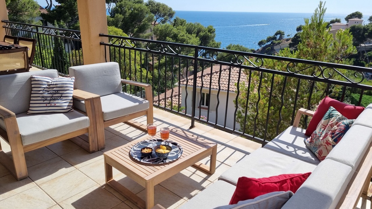 Photo of Outdoor in Ensues-la-Redonne