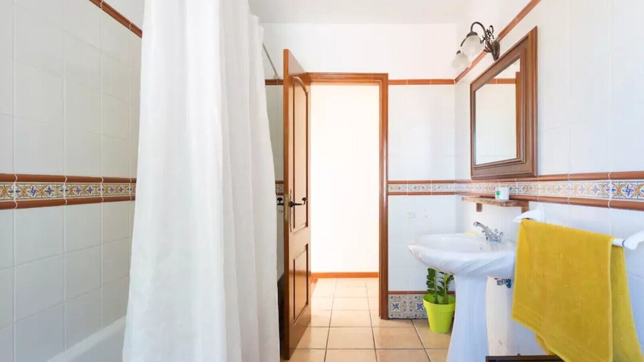 Photo of Bathroom in Candelaria