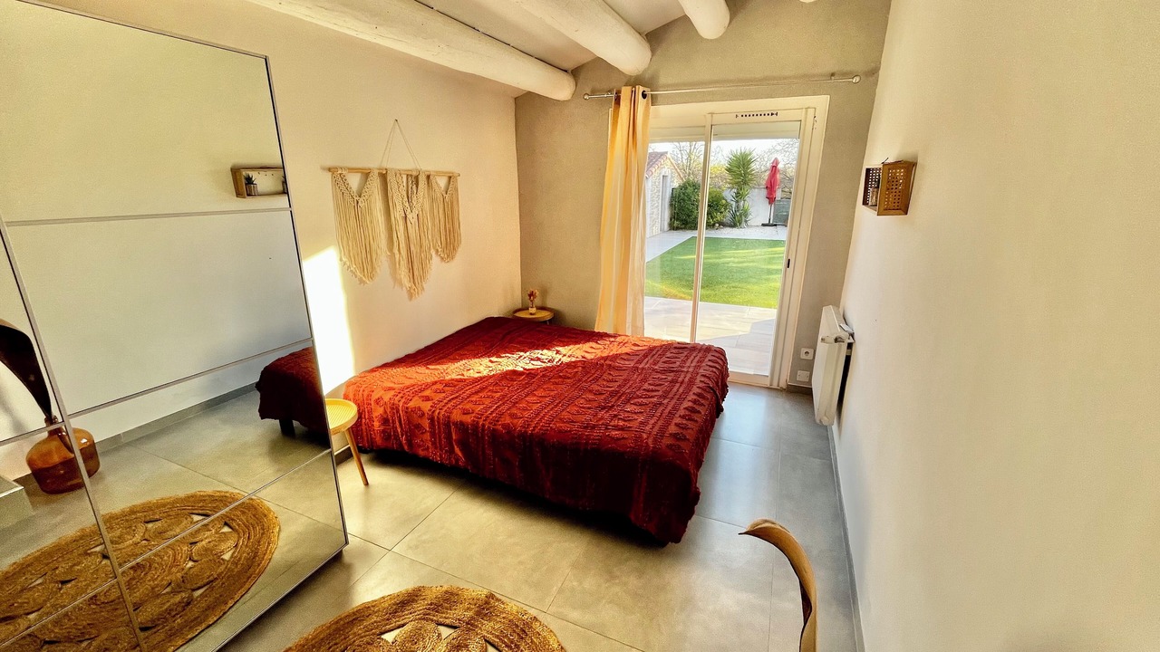 Photo of Bedroom in Port-Saint-Louis-du-Rhone