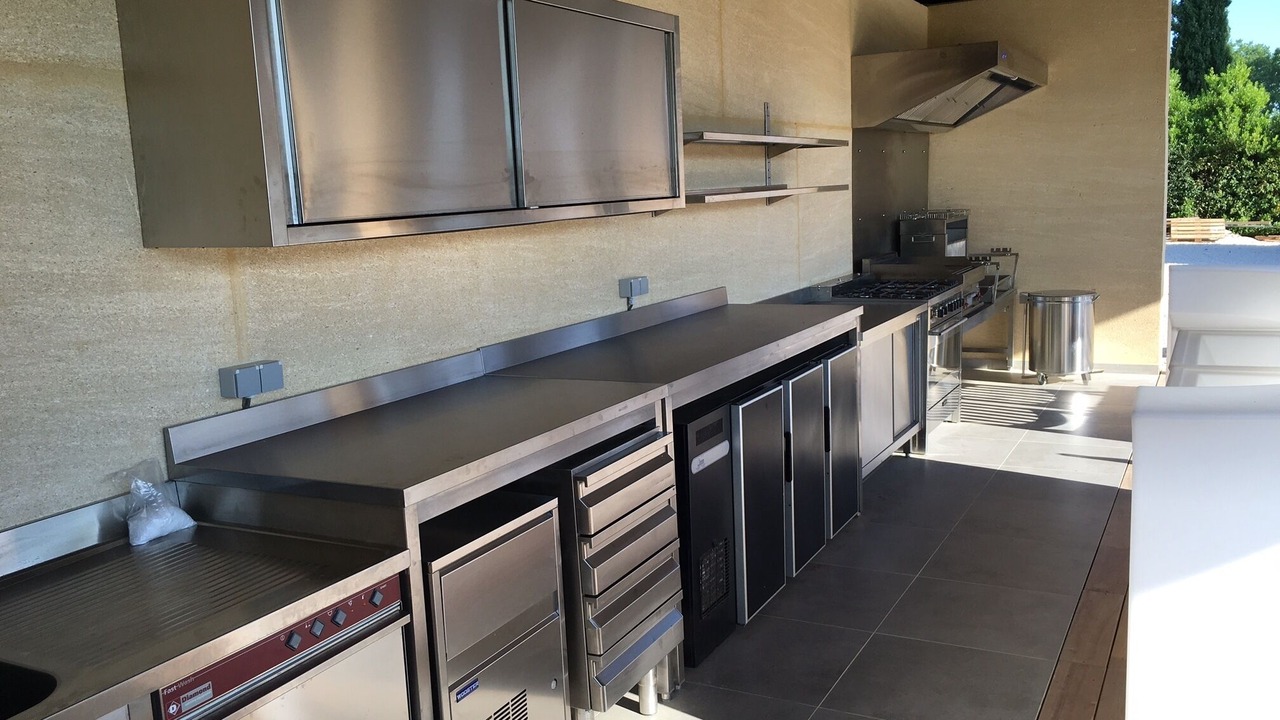 Photo of Kitchen in Arpaillargues-et-Aureillac