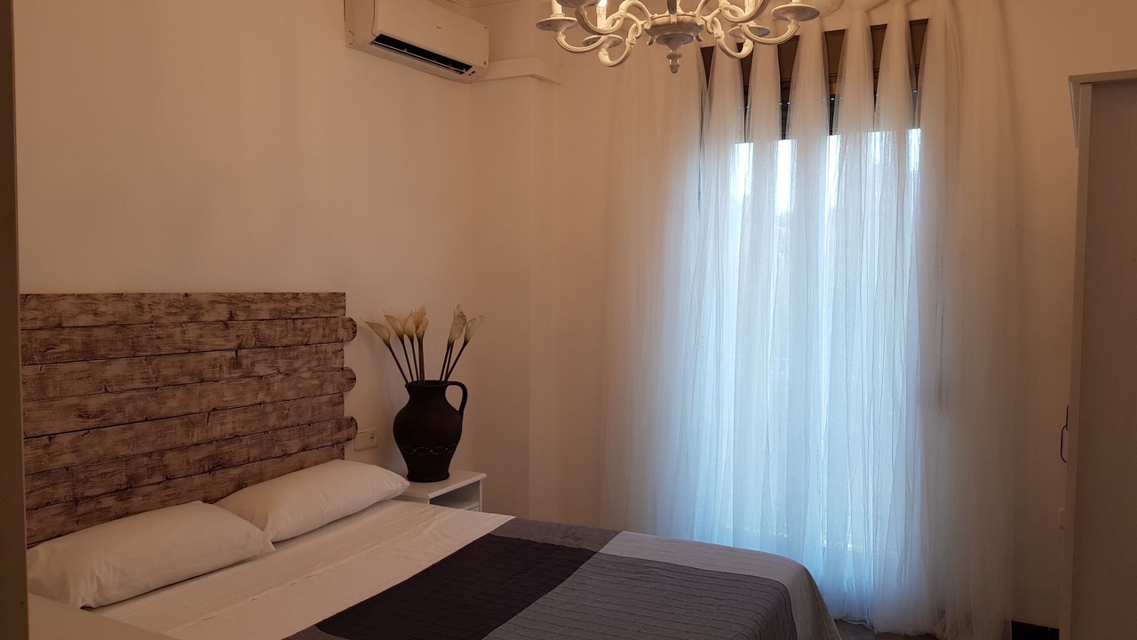 Photo of Bedroom in Morvedre