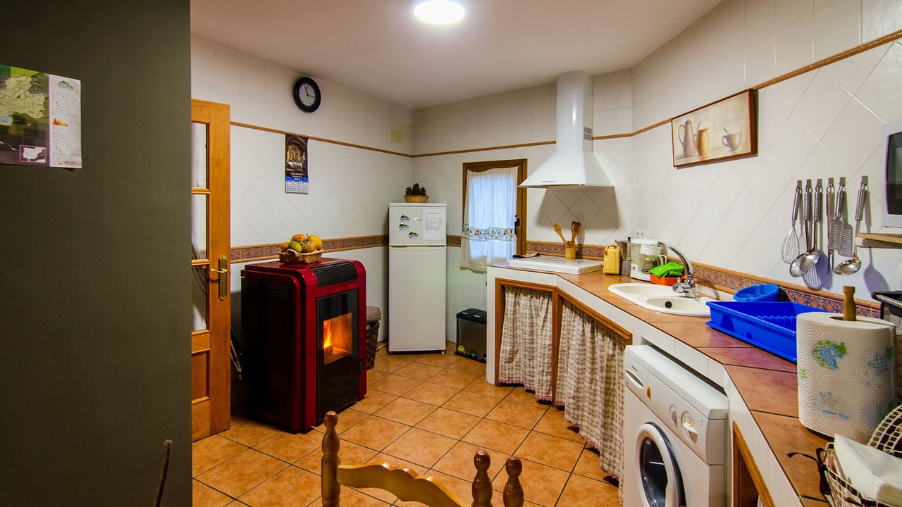 Photo of Kitchen in San Martin de Trevejo