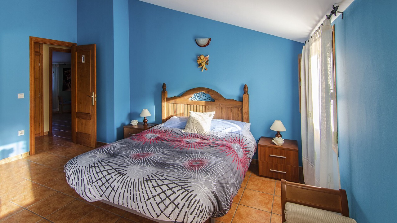 Photo of Bedroom in San Martin de Trevejo