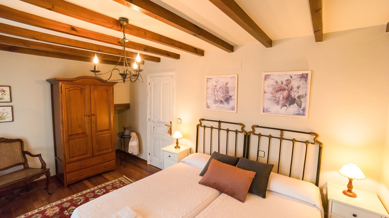 Photo of Bedroom in Cabranes