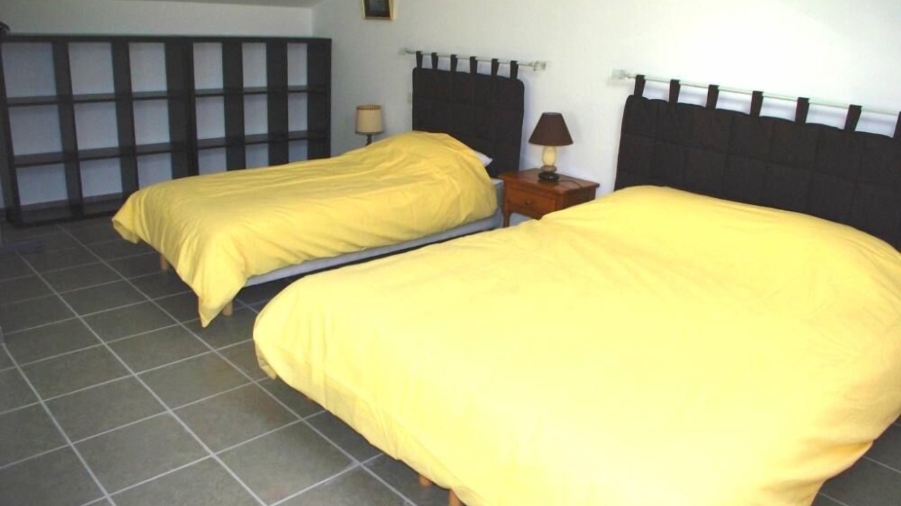 Photo of Bedroom in Saint-Saturnin-les-Avignon