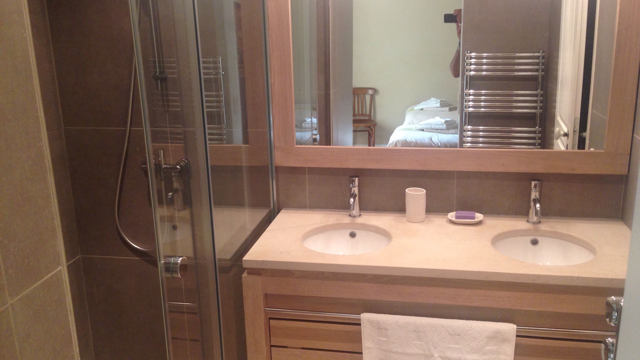 Photo of Bathroom in Saint-Siffret