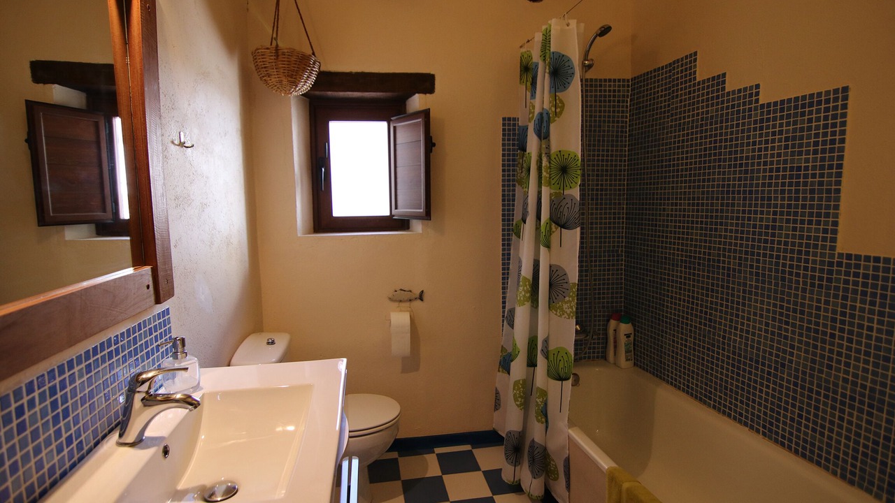 Photo of Bathroom in Zafra de Zancara