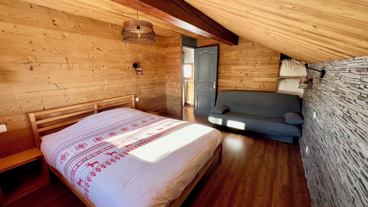 Photo of Bedroom in Doucy-Combelouviere