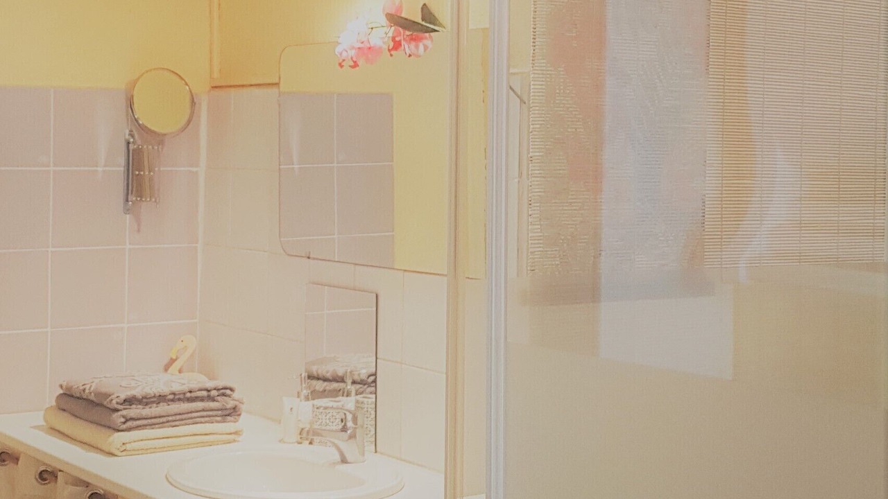 Photo of Bathroom in Montfrin