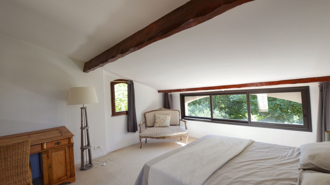 Photo of Bedroom in Rousset