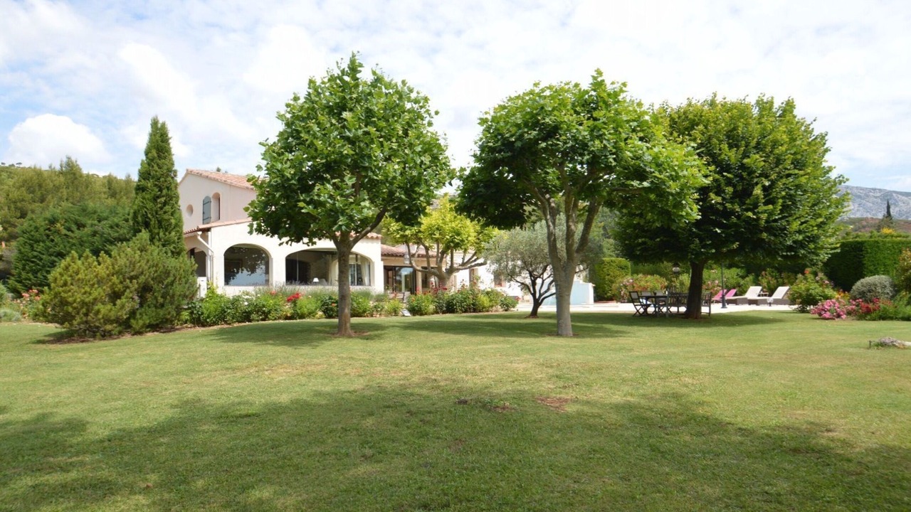 Photo of Outdoor in Rousset