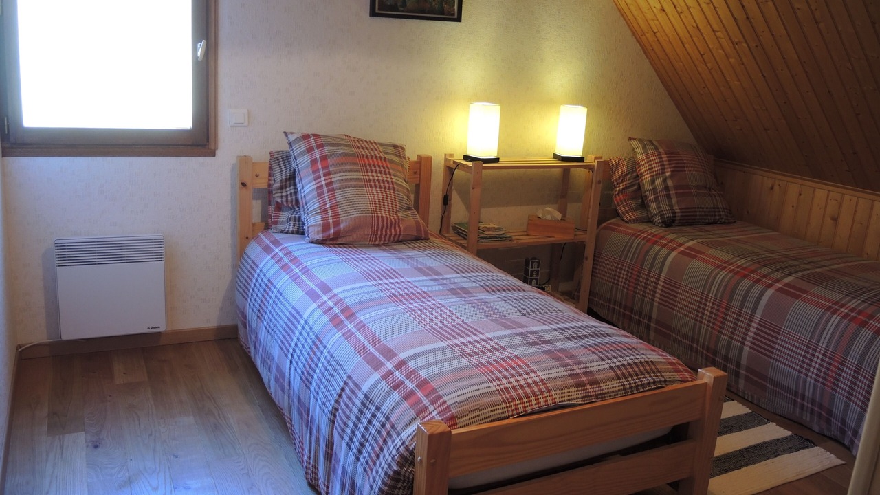 Photo of Bedroom in Campan