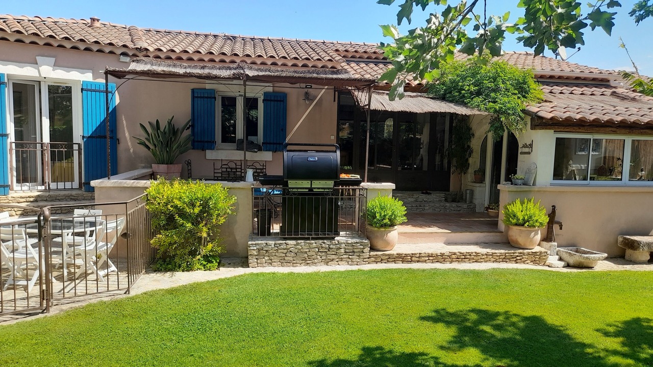 Photo of Outdoor in Eyguieres
