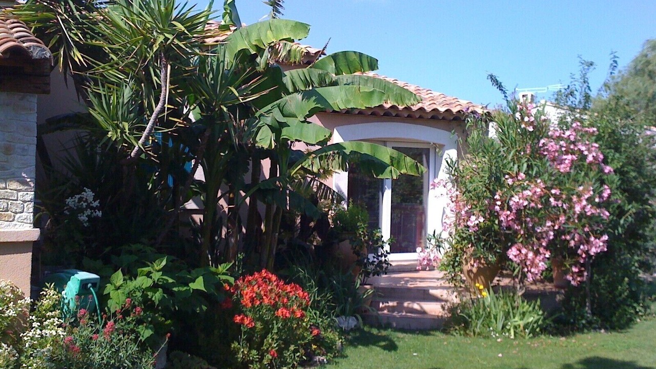 Photo of Outdoor in Eyguieres