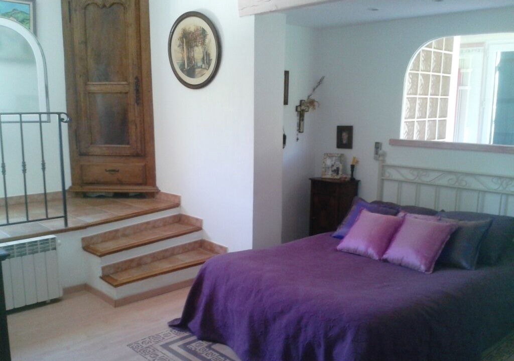 Photo of Bedroom in Eyguieres