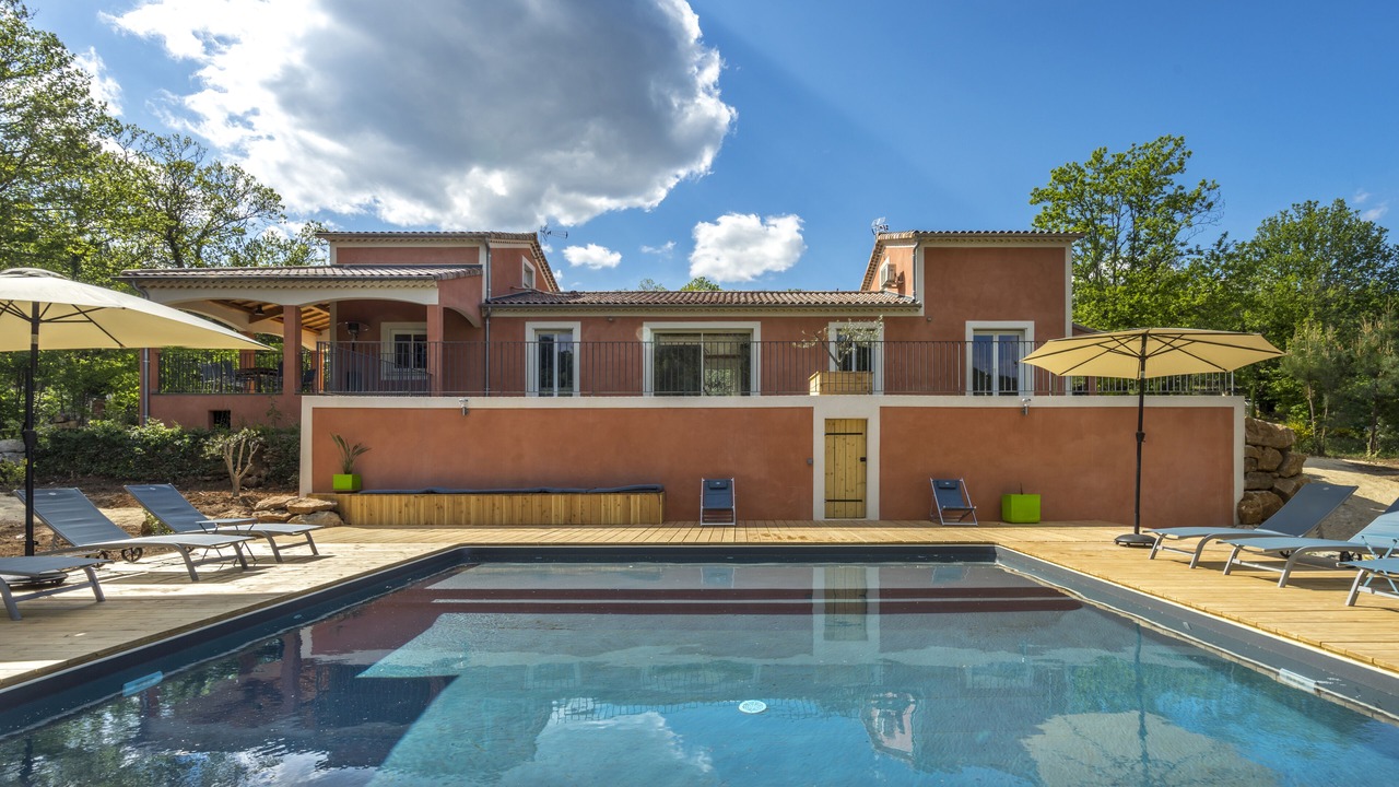 Photo of Outdoor in Ribes