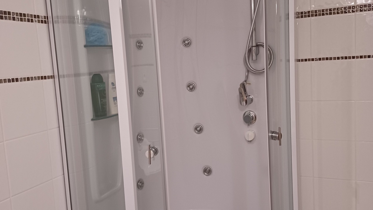 Photo of Bathroom in Le Poizat-Lalleyriat