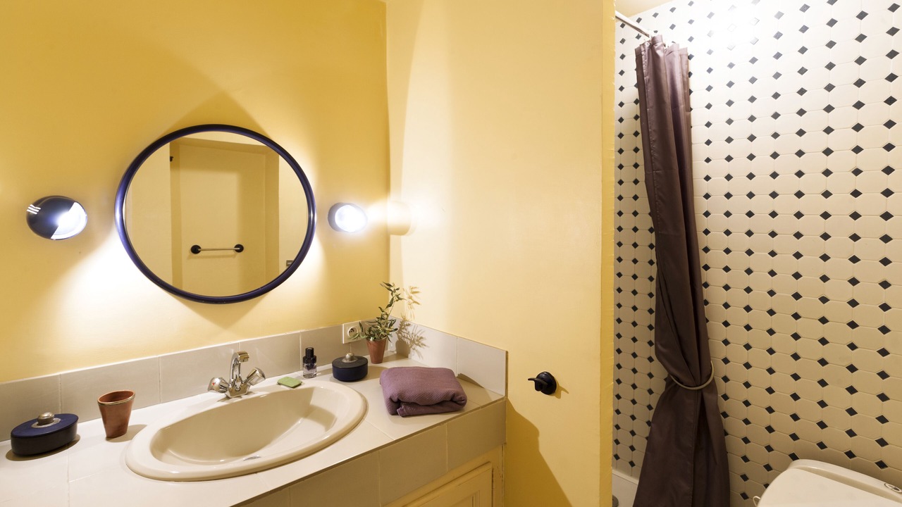 Photo of Bathroom in Goult