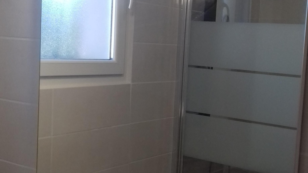 Photo of Bathroom in Maubec