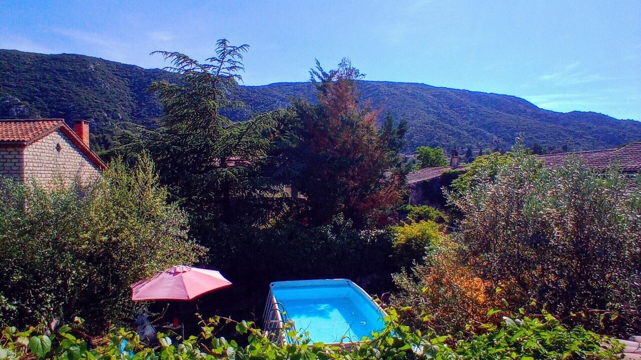 Photo of Outdoor in Maubec