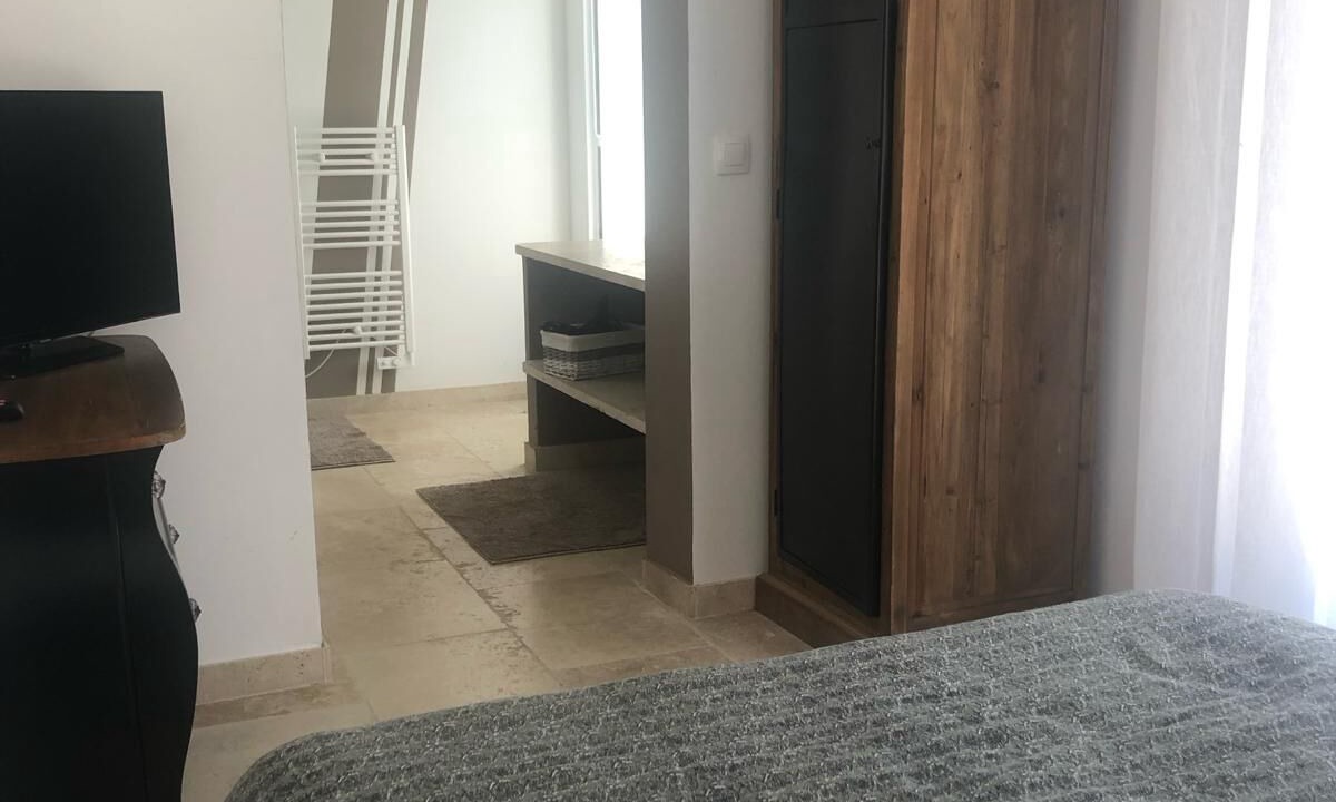 Photo of Bedroom in L'Isle-sur-la-Sorgue
