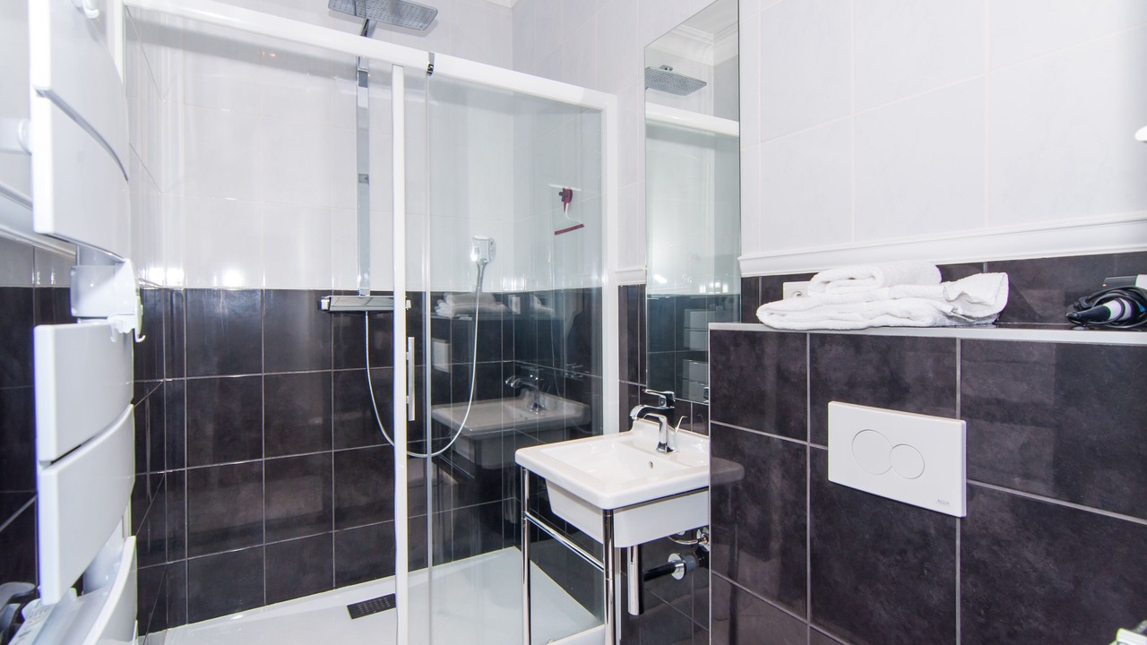 Photo of Bathroom in Charmettes - Bellecombe