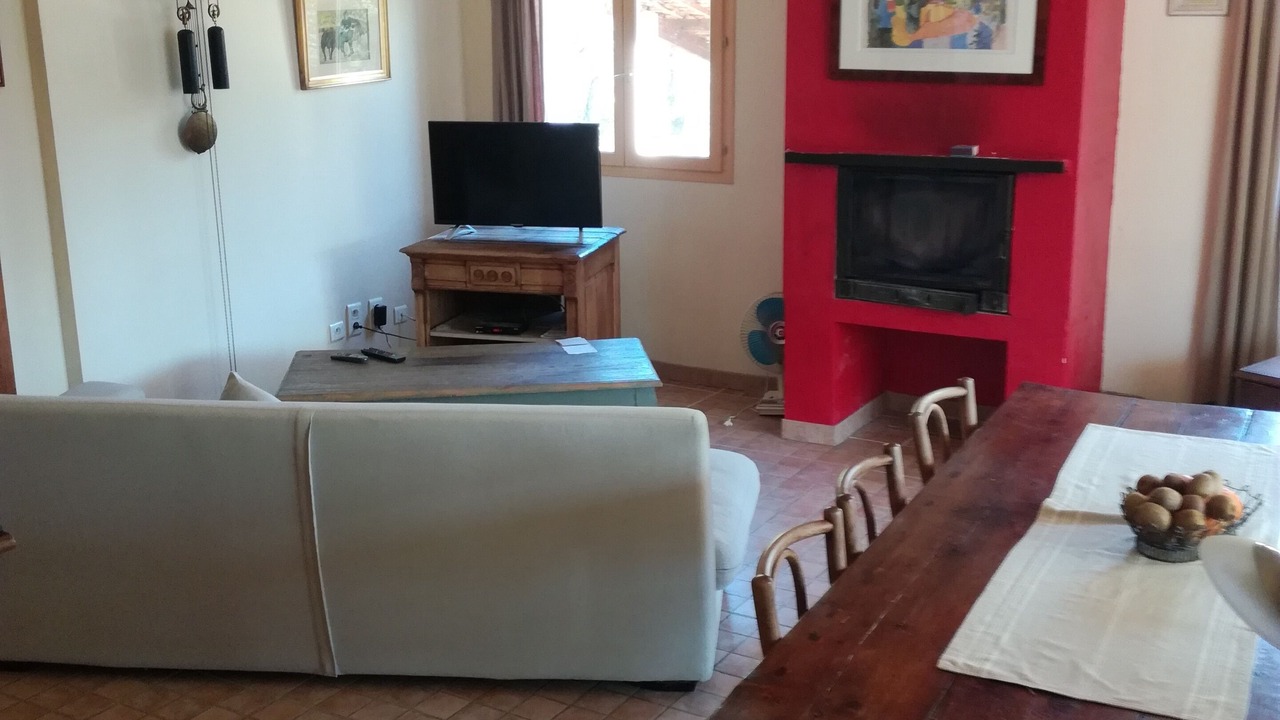Photo of Livingroom in Aubussargues