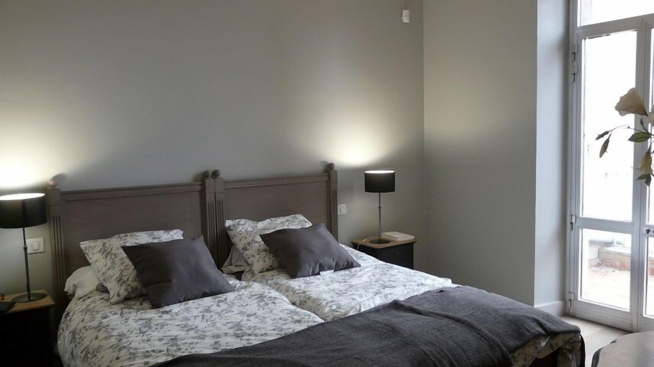 Photo of Bedroom in Avignon City Centre