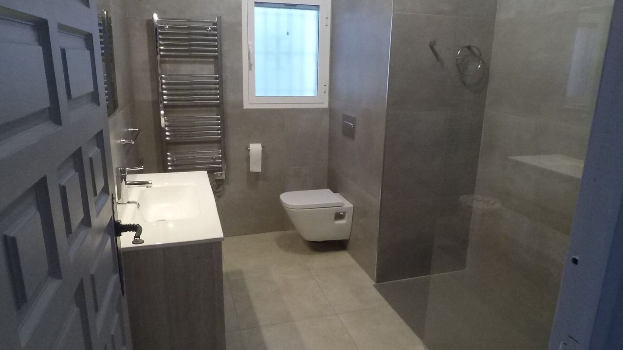Photo of Bathroom in Benimeit