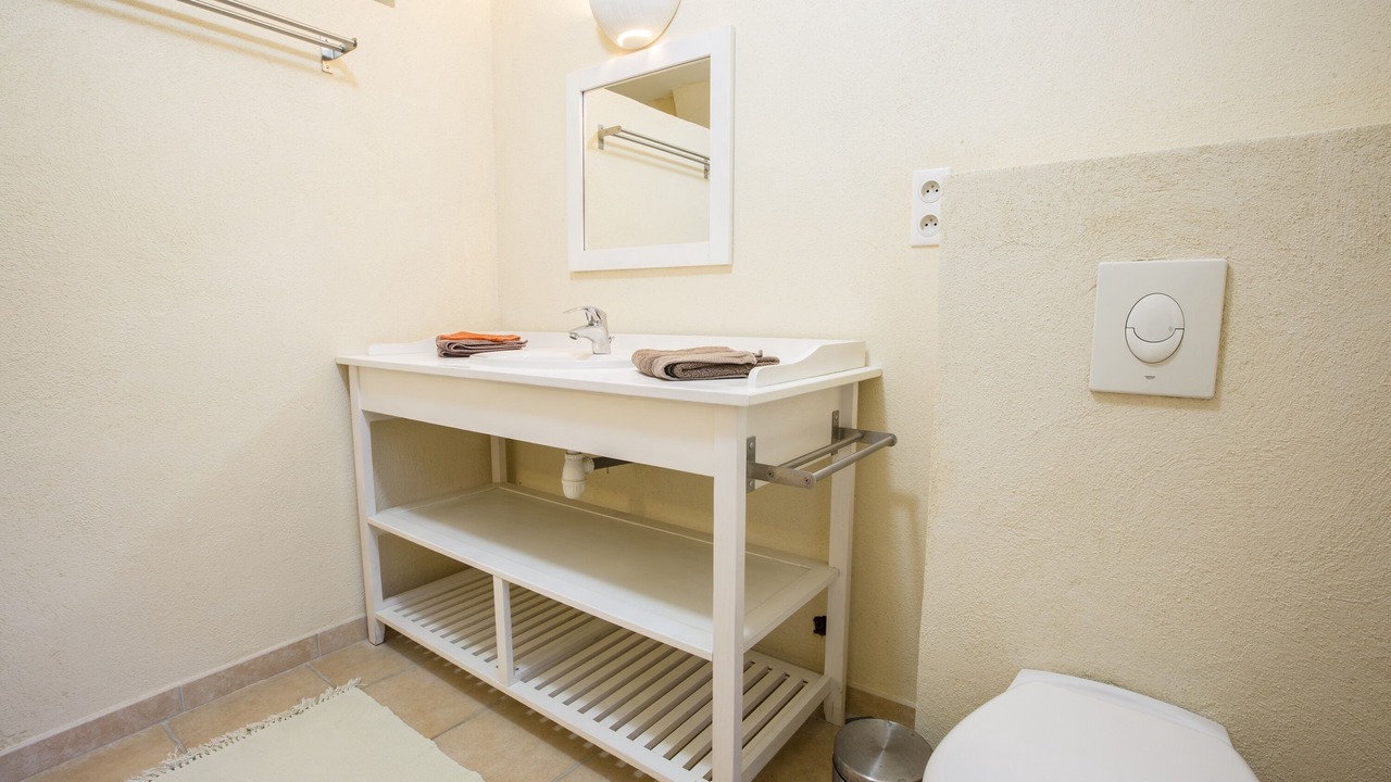 Photo of Bathroom in Sainte-Anastasie