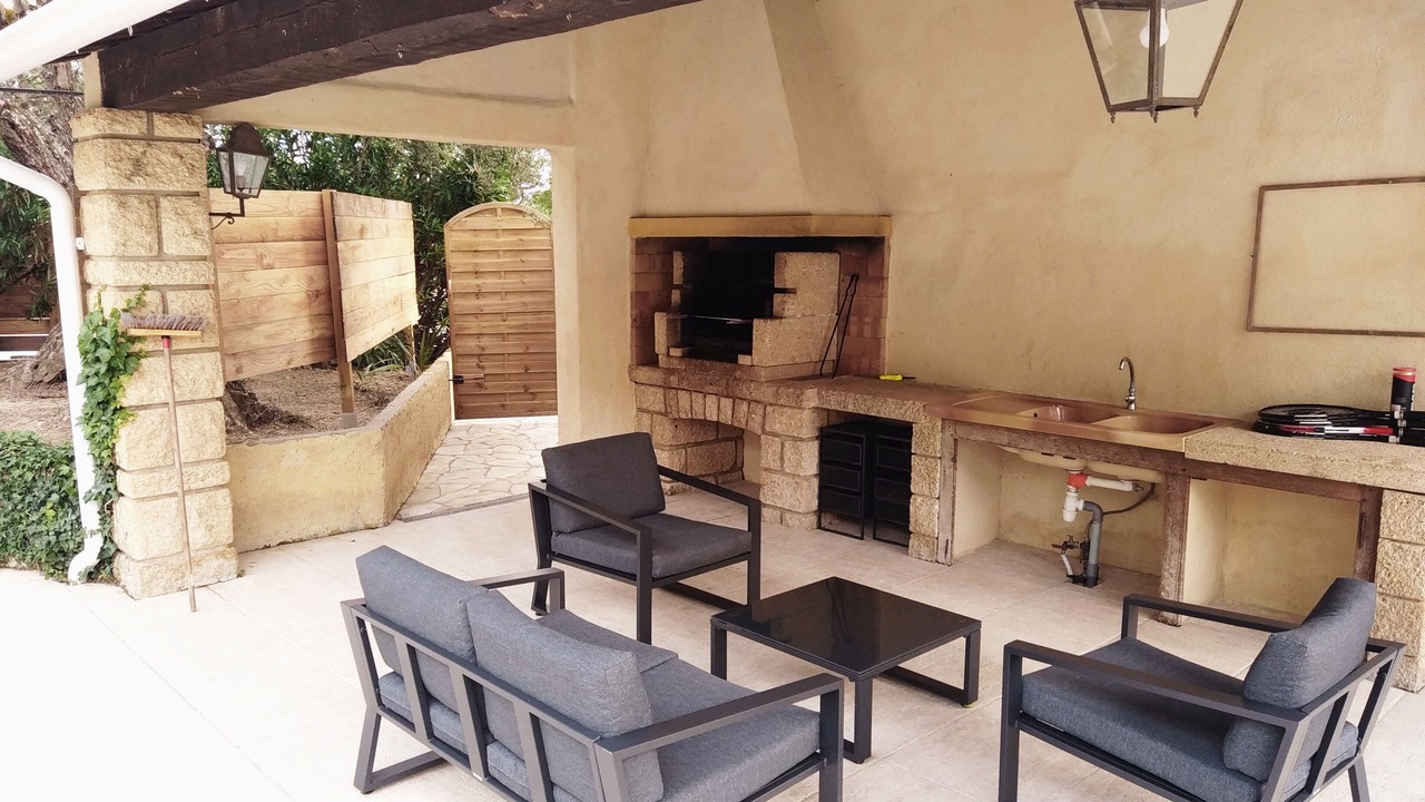 Photo of Patio Balcony in Sainte-Anastasie