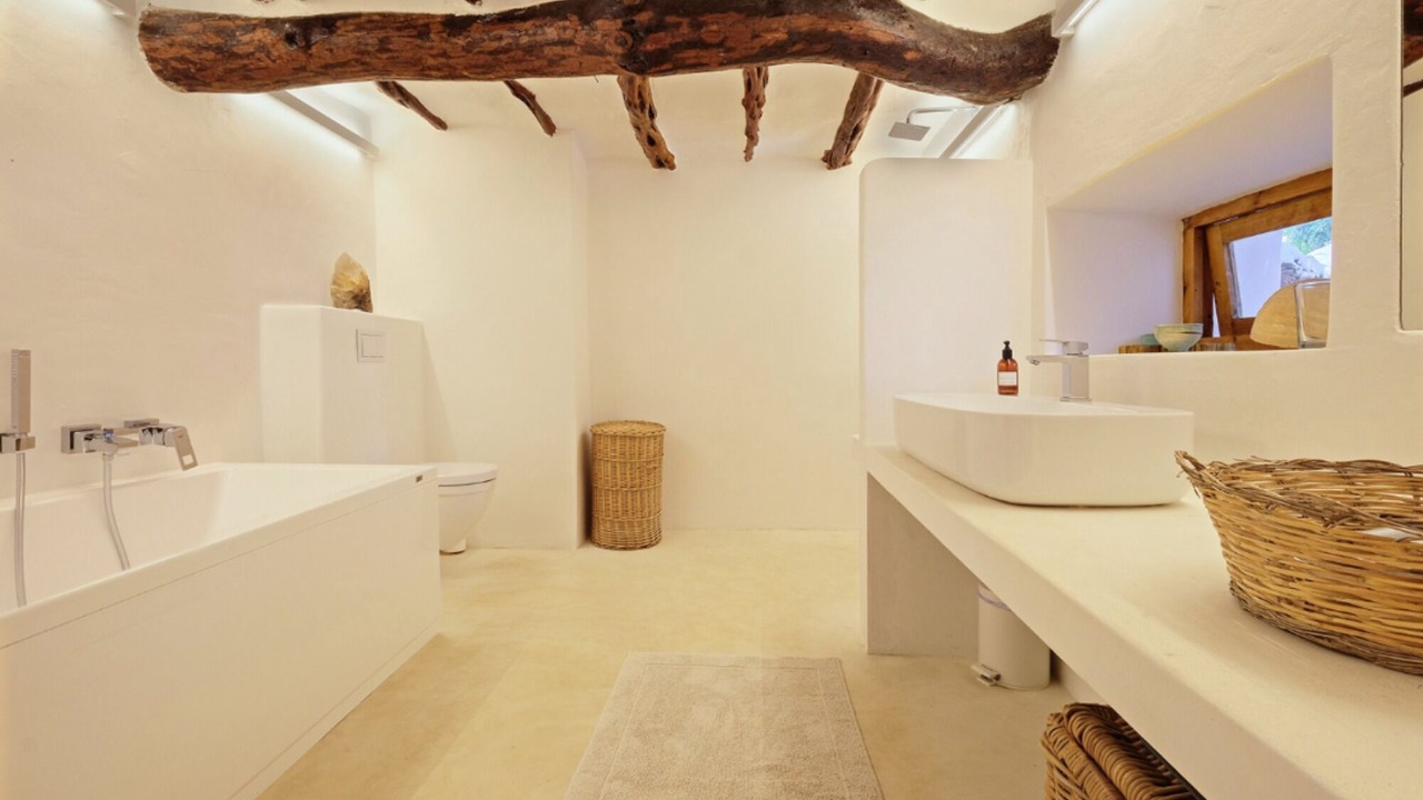 Photo of Bathroom in Sant Josep de sa Talaia