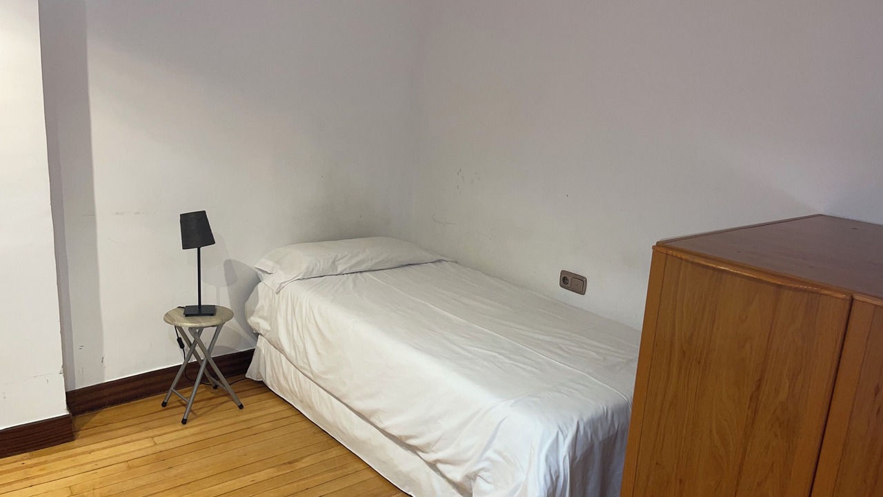 Photo of Bedroom in Gros