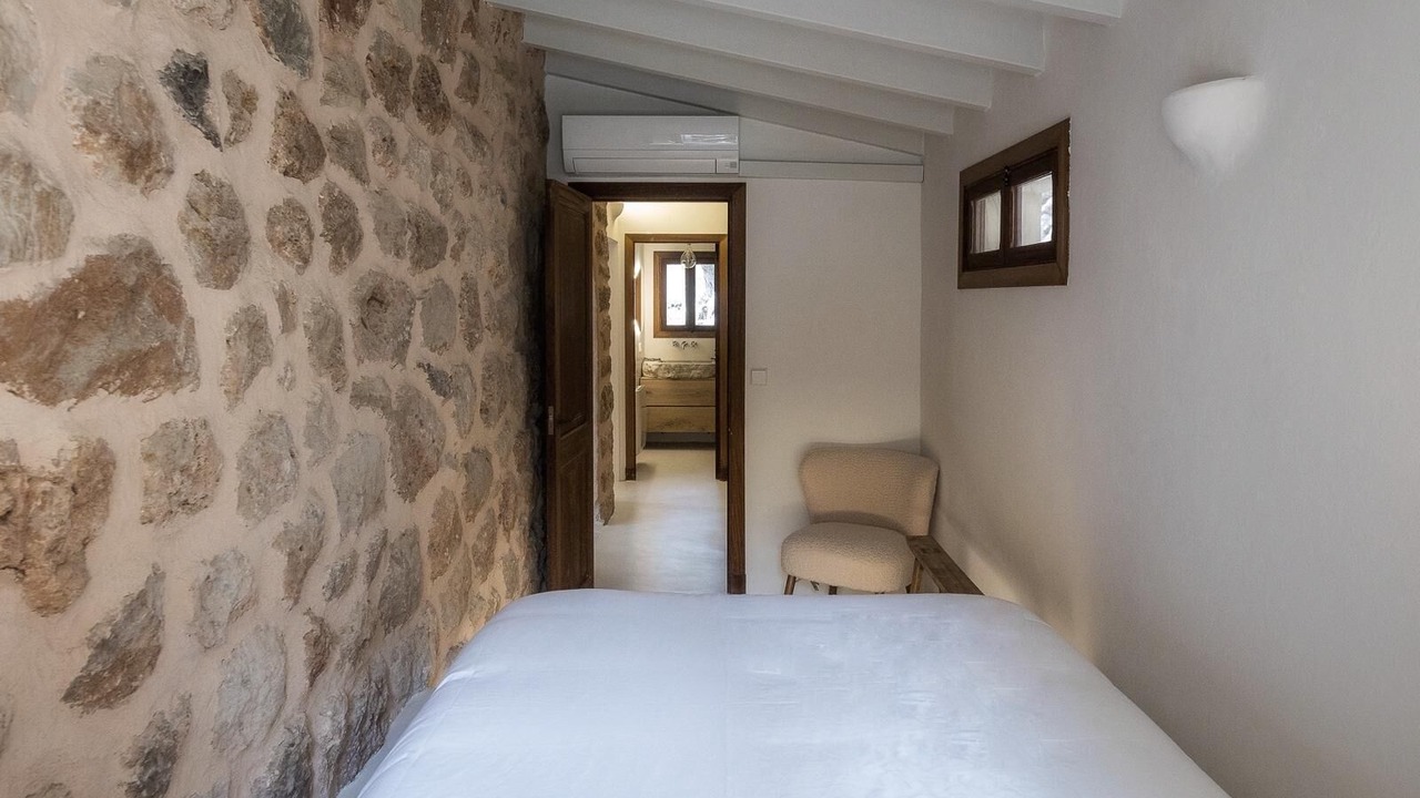 Photo of Bedroom in Soller