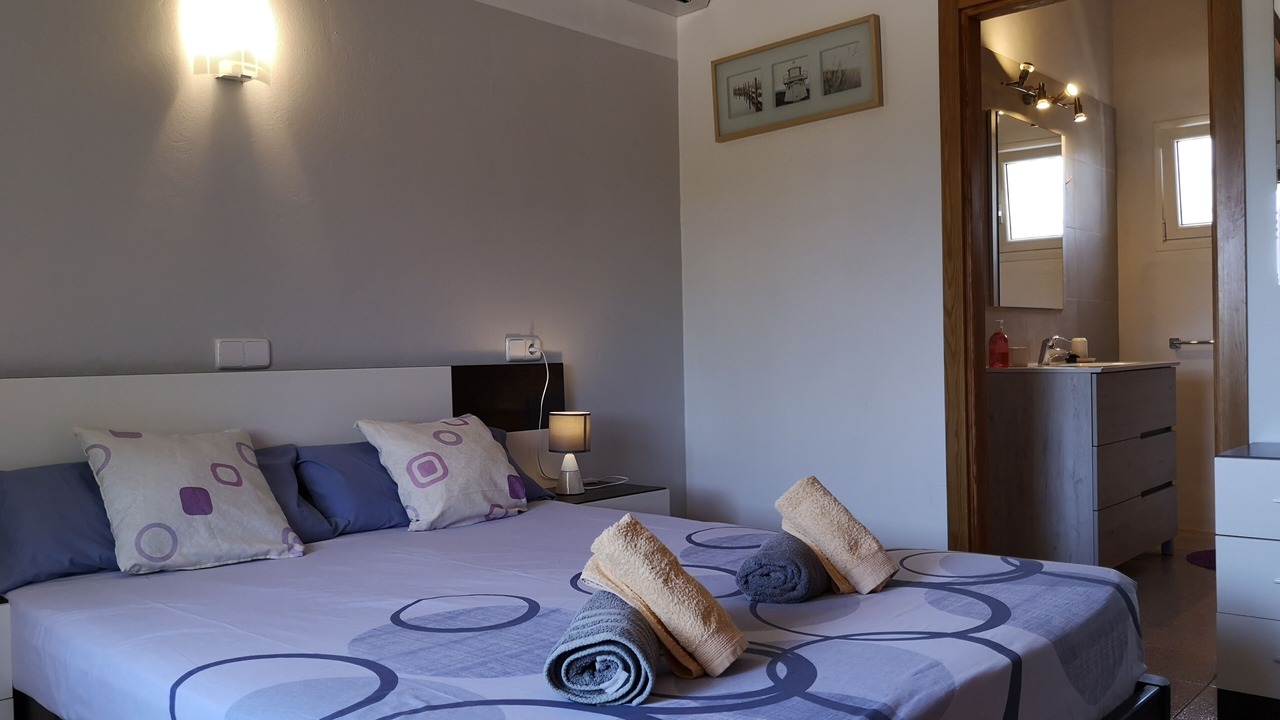 Photo of Bedroom in S Horta