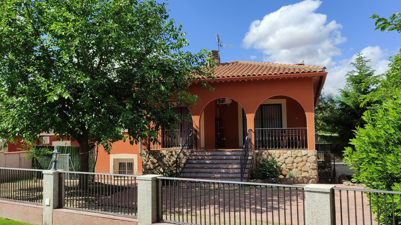 Photo of Outdoor in Mentrida