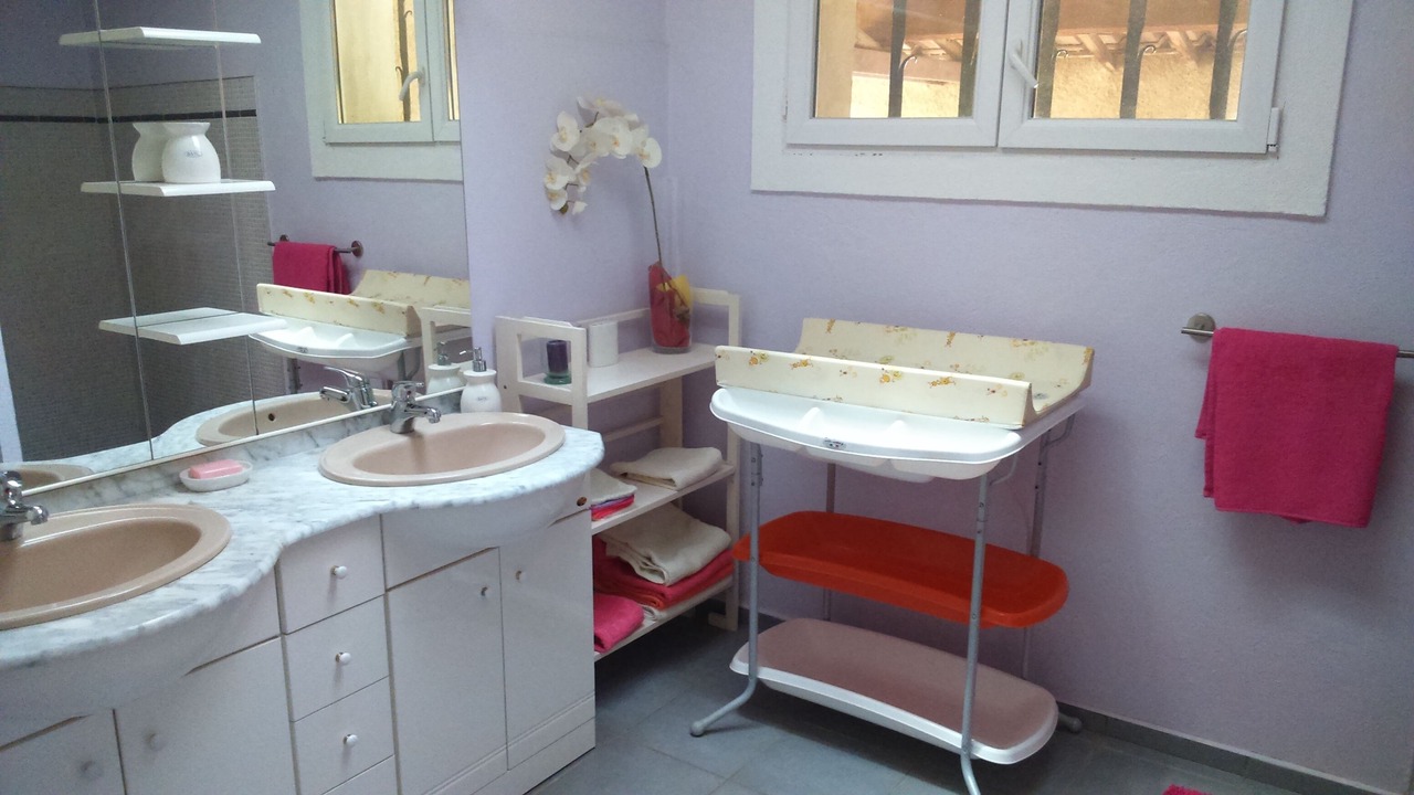 Photo of Bathroom in Saint-Nazaire