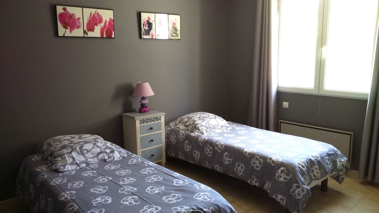 Photo of Bedroom in Saint-Nazaire