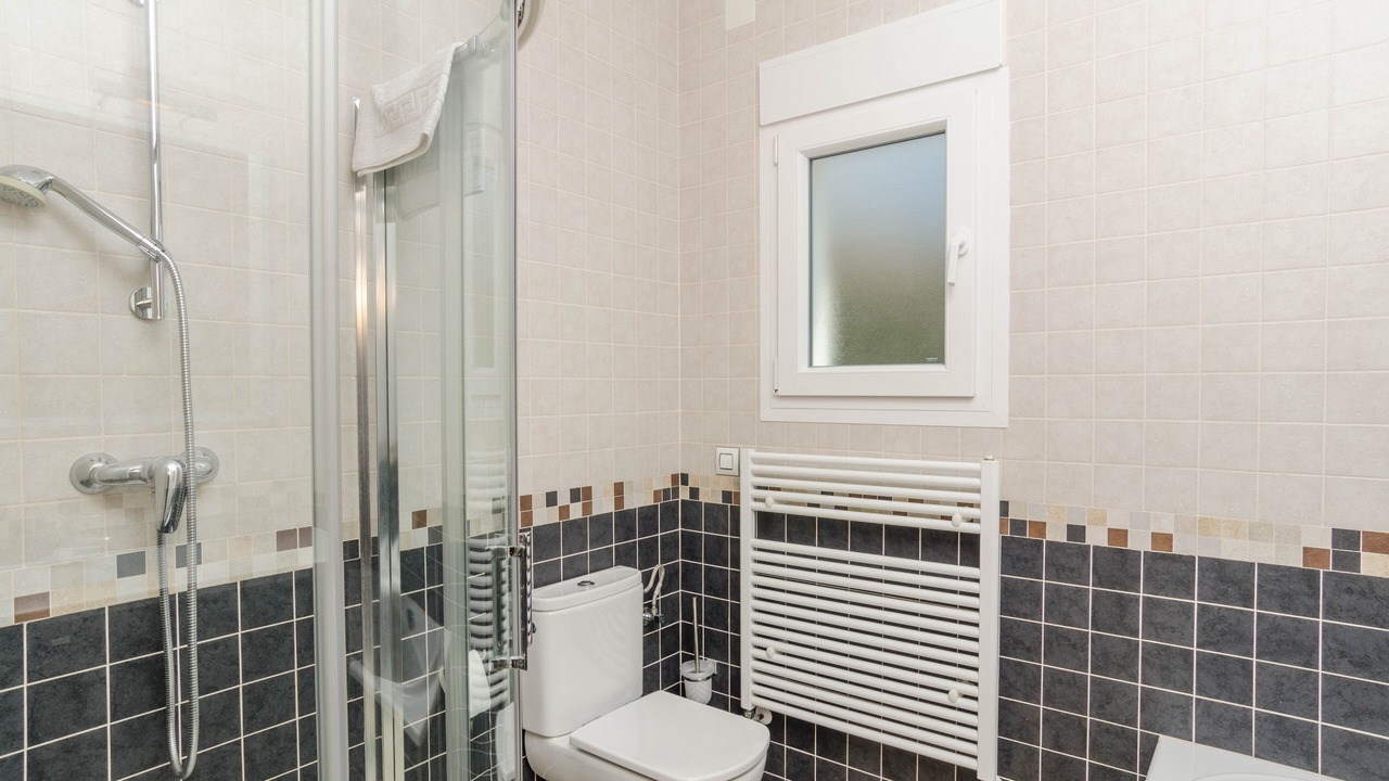 Photo of Bathroom in Benimeit